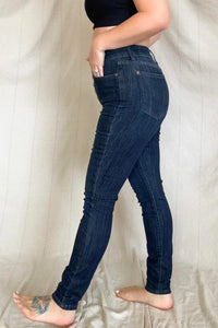 Inaya: Judy Blue High Waist Dark Wash Skinny Jeans